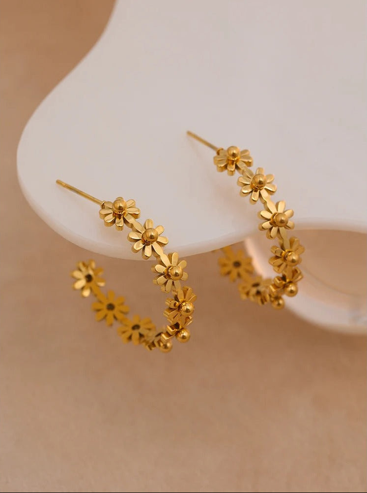 Rocard bloemenhanger met elegante ringen