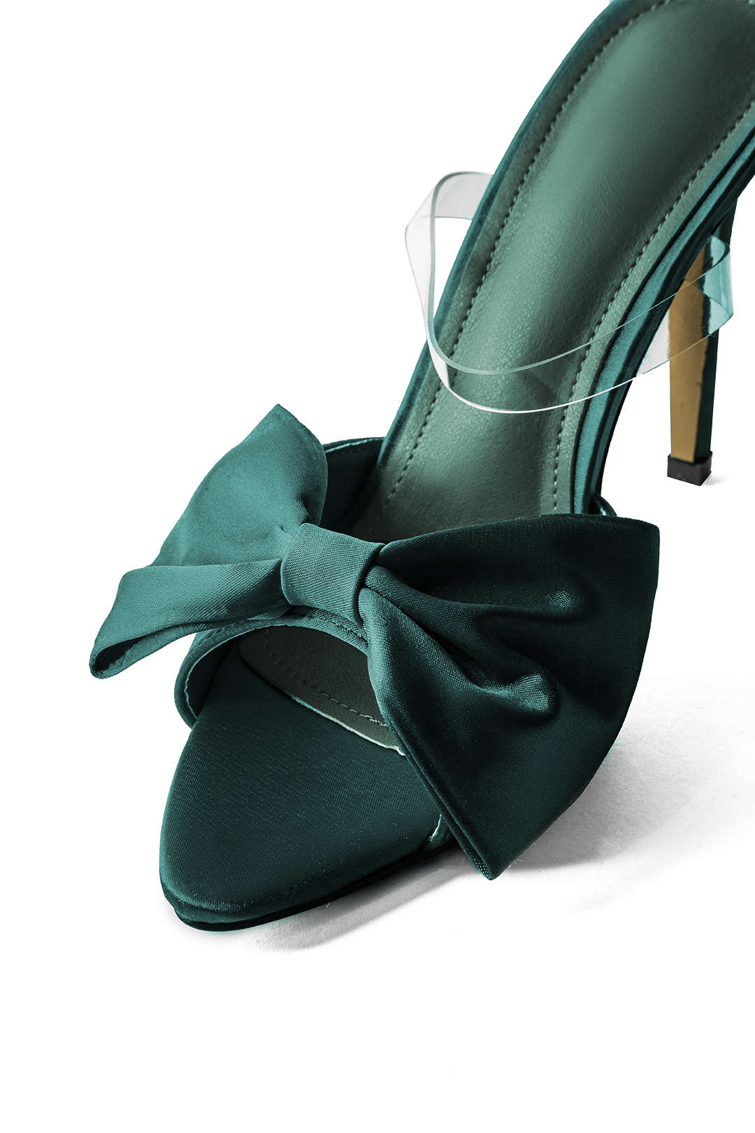 Elegante slingback met hoge hakken en strikje
