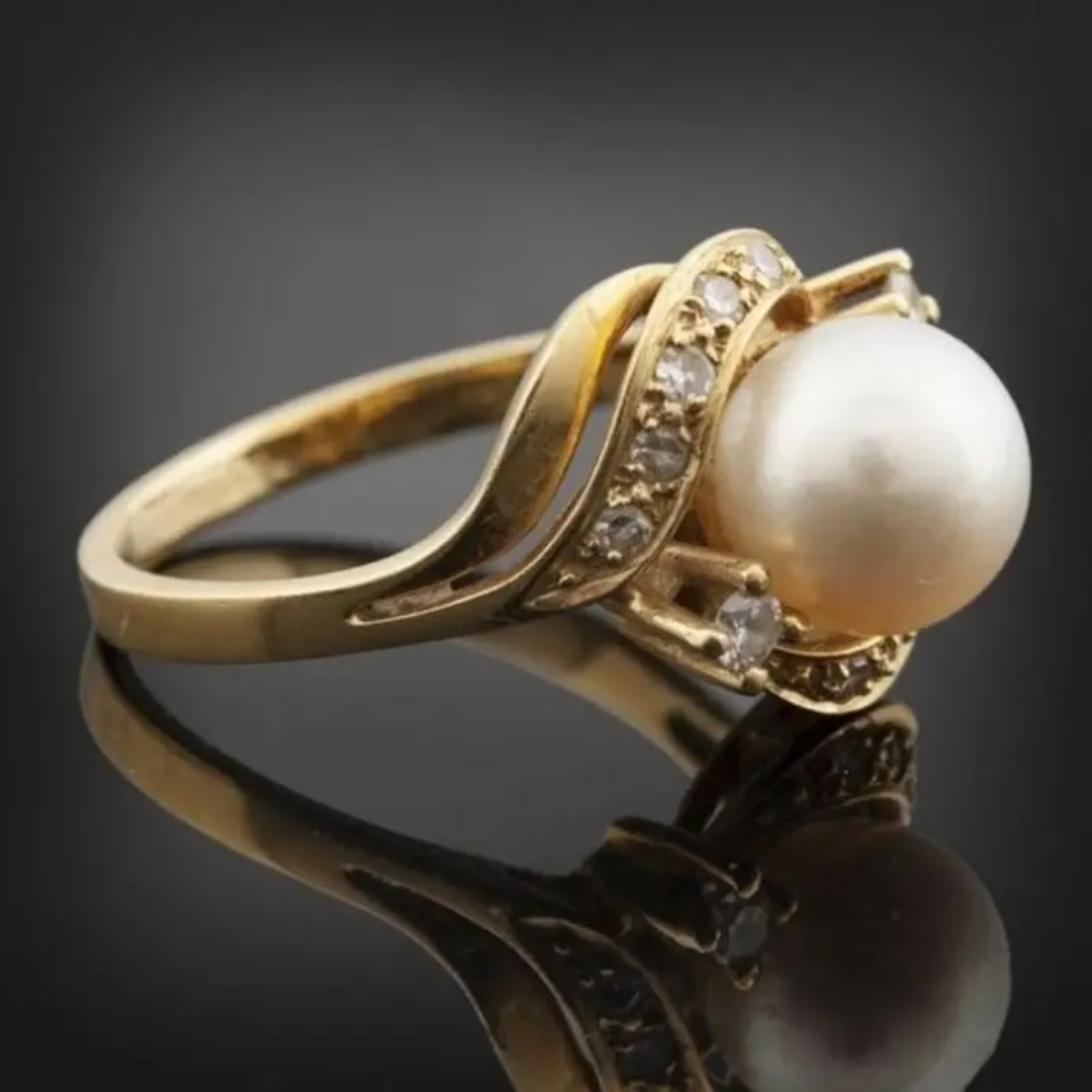 Exquise Gouden Ring met Parel en Briljant voor een Tijdloze Elegant Look