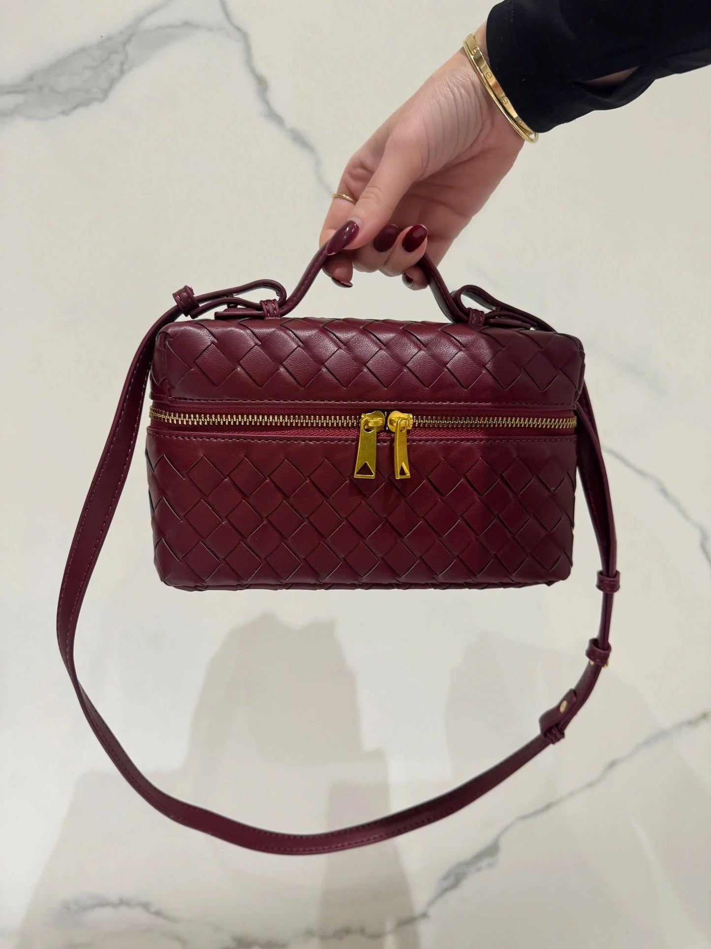 Elegante stoffen make-up- en accessoiretas in geweven ontwerp