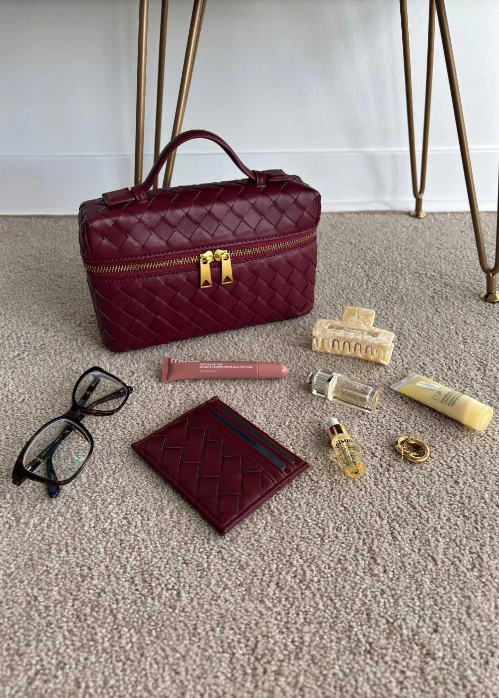 Elegante stoffen make-up- en accessoiretas in geweven ontwerp