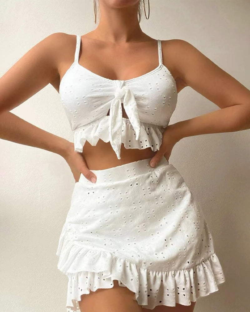 Damesbikini-Set – Voorhoofdstriktop – Geruite Ruché Minirok met Ruffles – Elegante Oogje Borduring – Ademend Comfortabel Stof