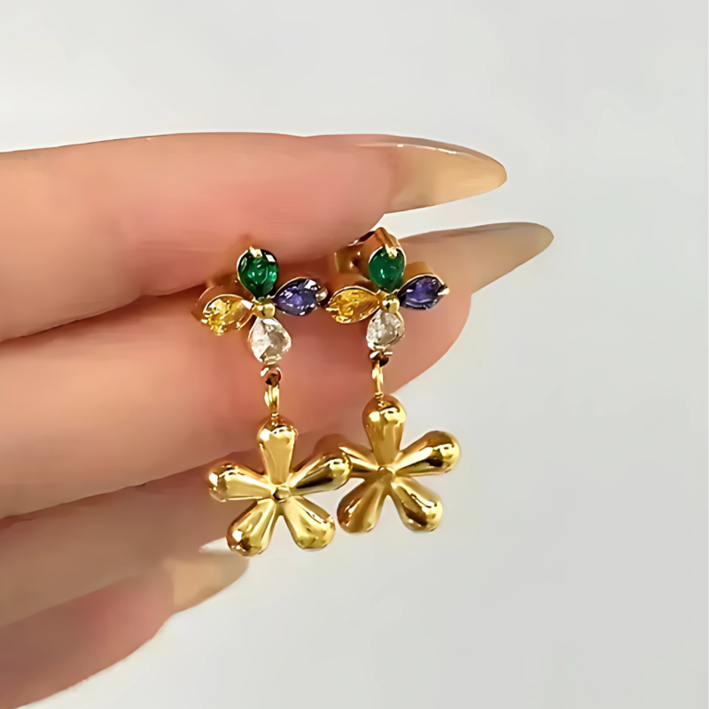 Elegante Bloemen Zircon Hangende Oorbellen - Mylah voor een verfijnde uitstraling