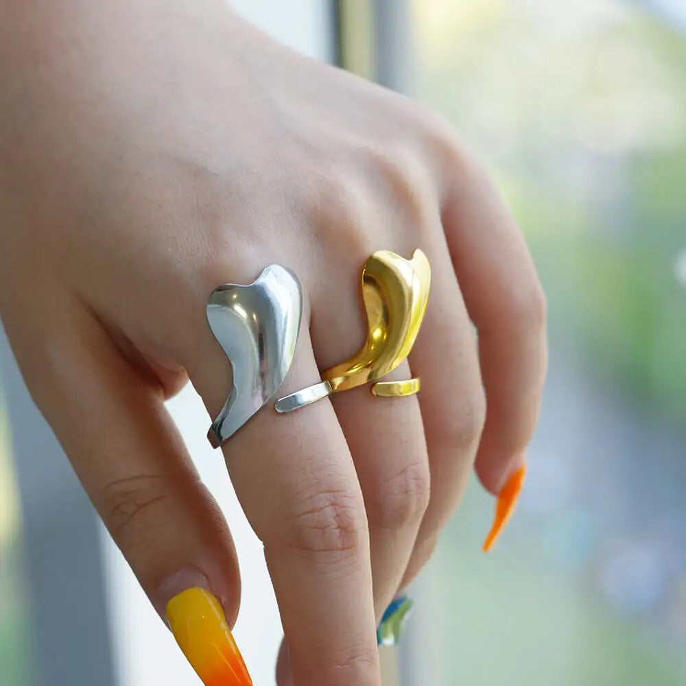 Stijlvolle verstelbare ring met groot hart – Camille elegante design