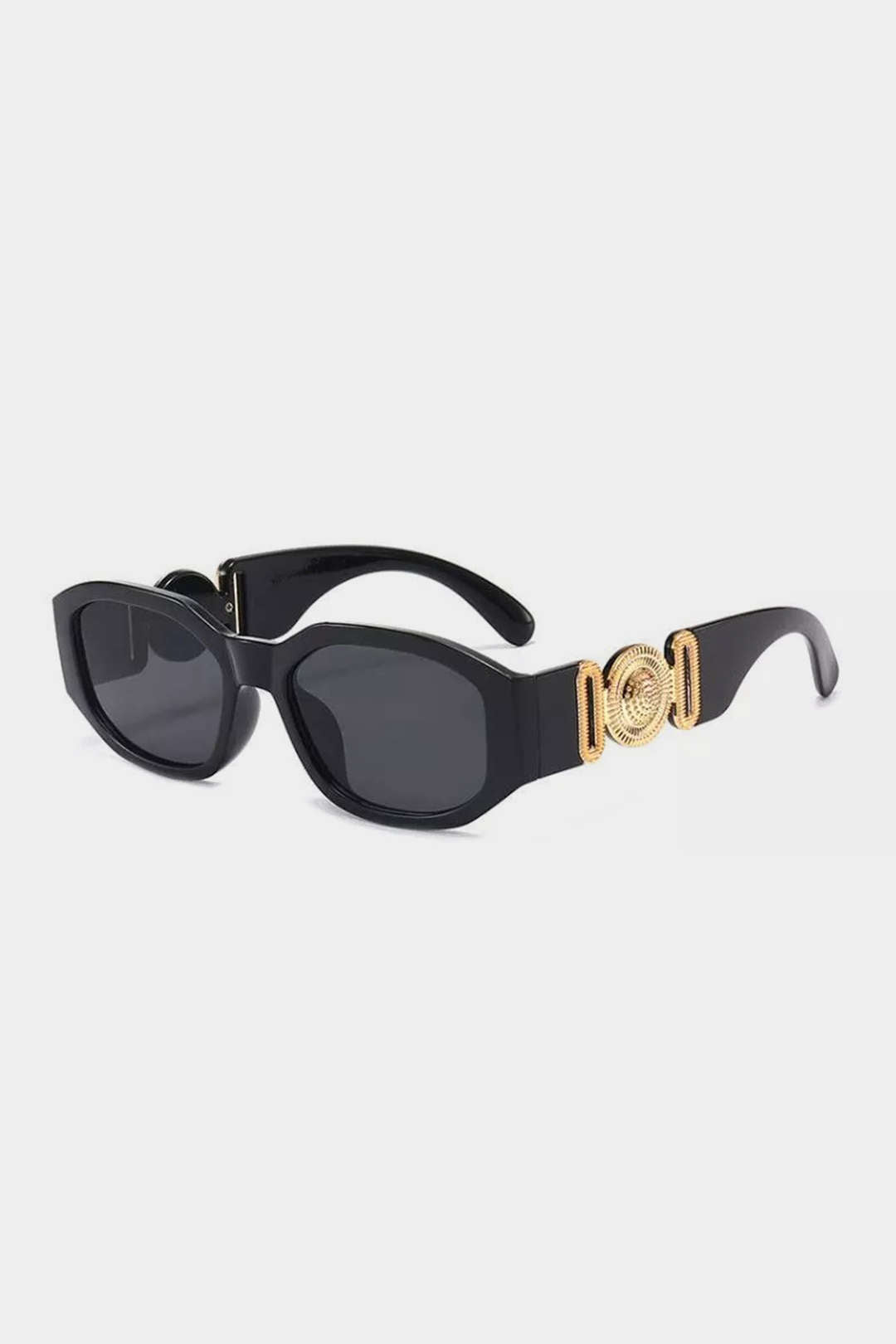 Chic Metal-Framed Sunglasses