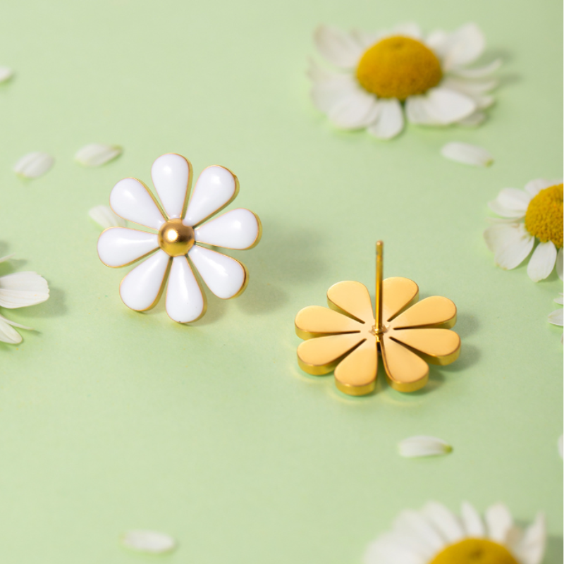 Chic et Élégantes Boucles d'Oreilles à Clous de Fleurs - Everly