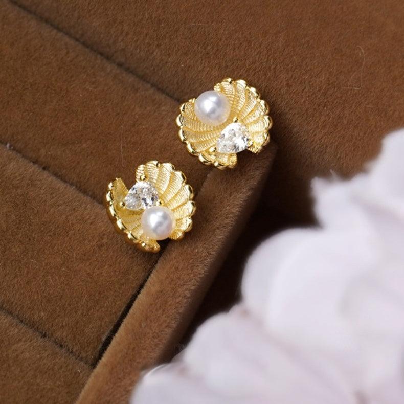 Stijlvolle Franse Parel Schelp Oorbellen met Zonneschrift - Elegantie en Zonlicht in One