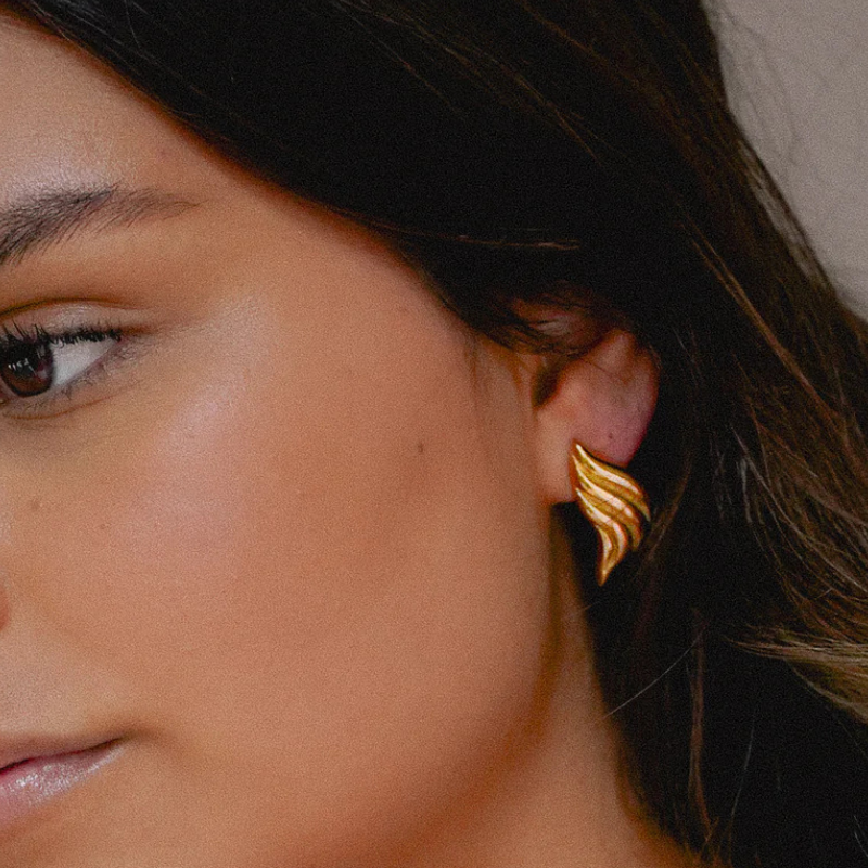 Elegante Engelenvleugel Oorbellen met Haarvlagje voor een Verfijnde Look