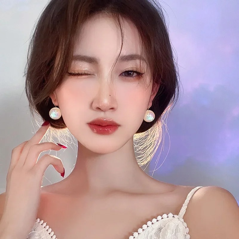 Goudkleurige Creolen met Opaalsteen – Maren