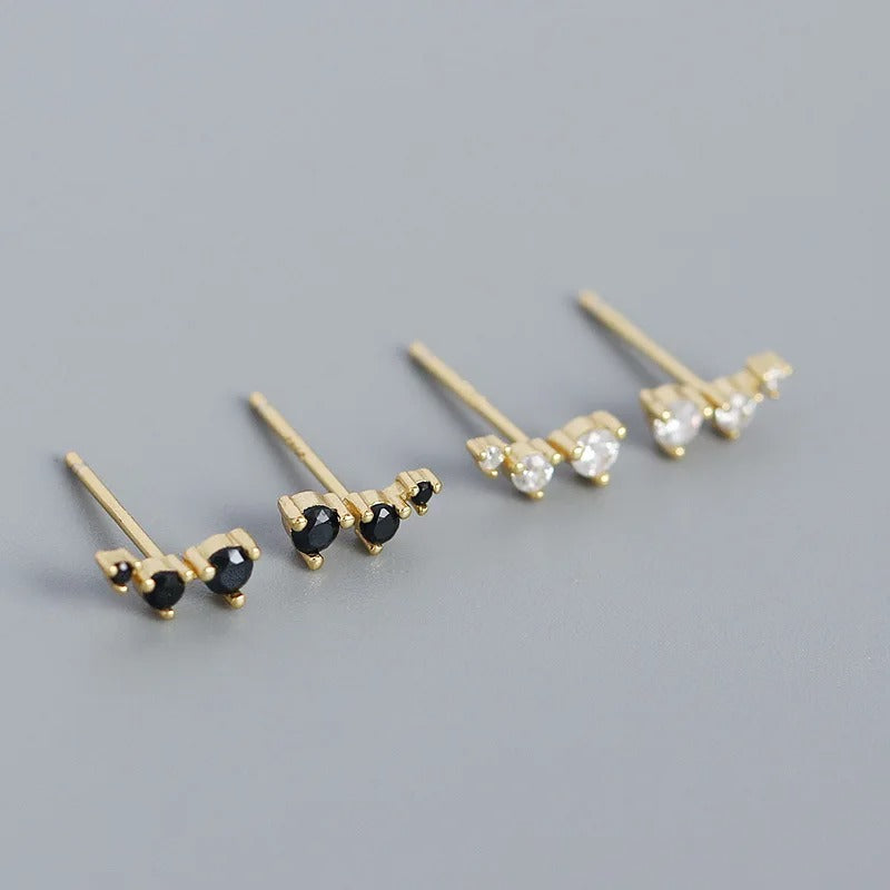 Elegante Drie Mini Zirkonia Oorbellen - Sandy