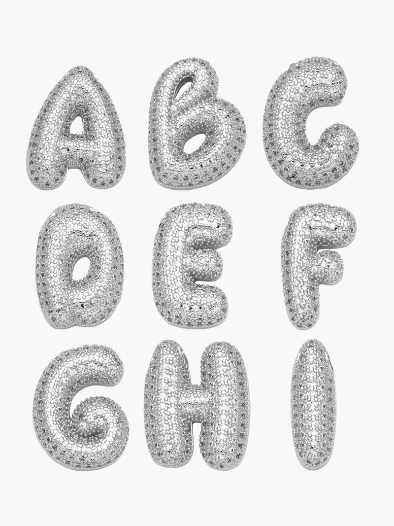 Elegante kettinkje met letter Pavé voor een unieke stijl