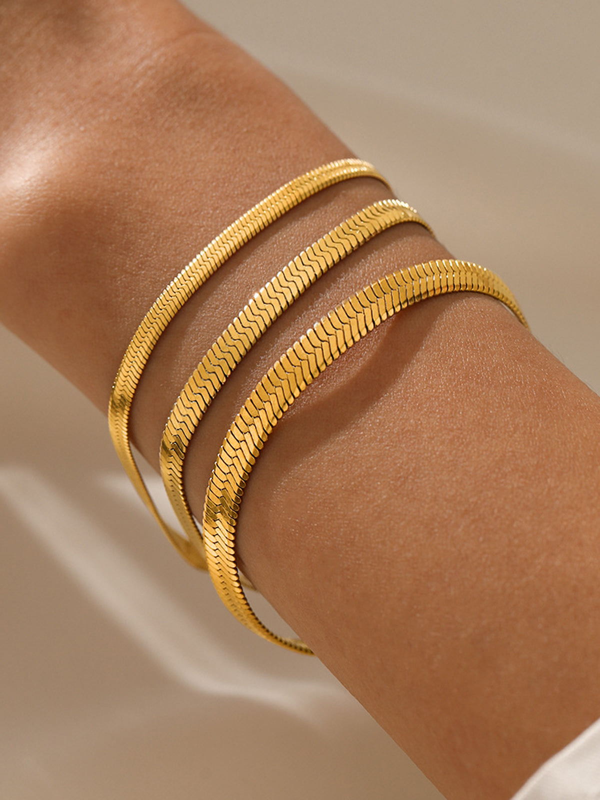 Elegante en Trendy Herringbone Armband