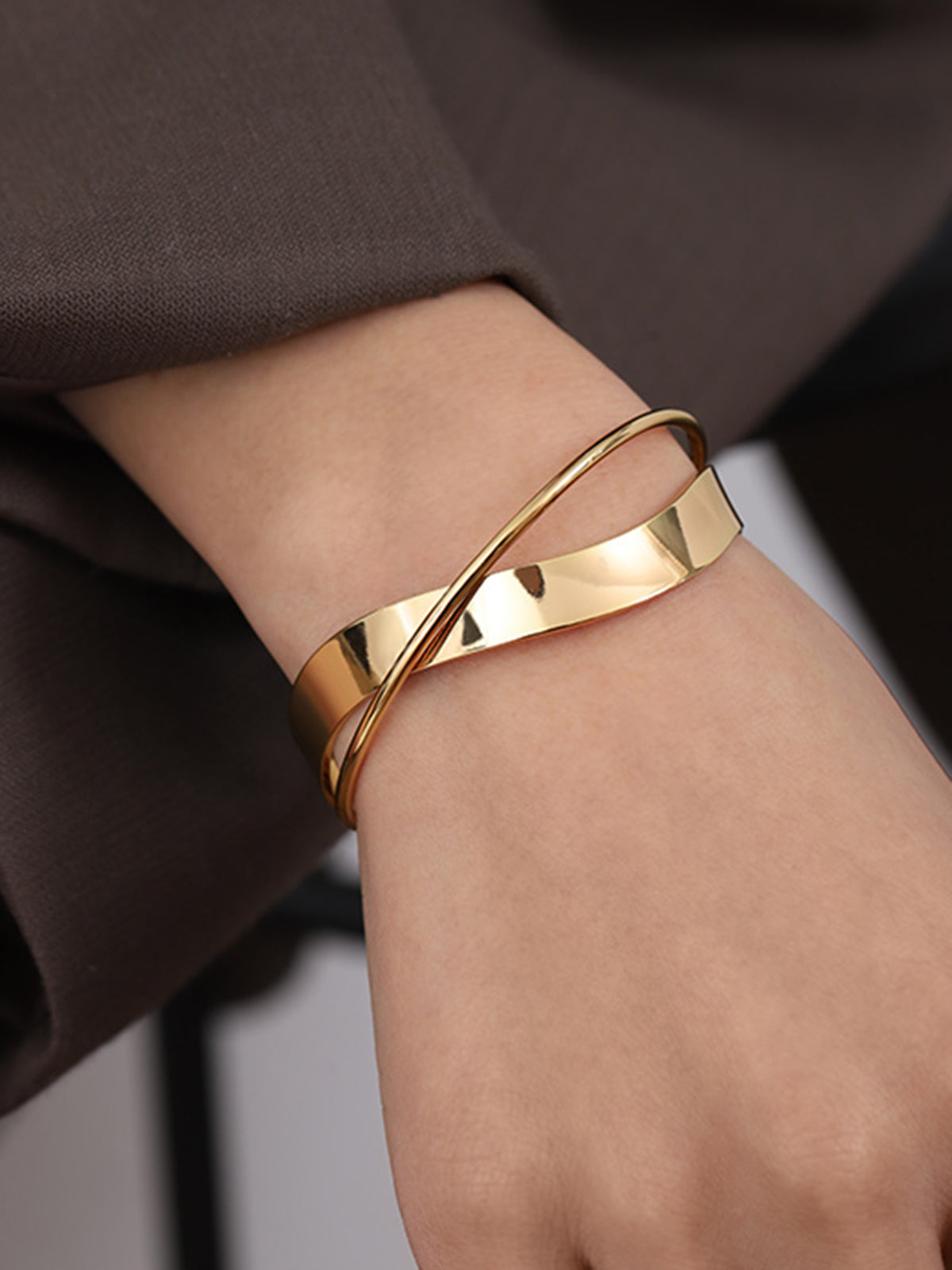 Goudkleurige Damesarmband – Minimalistisch Dubbellaags Design