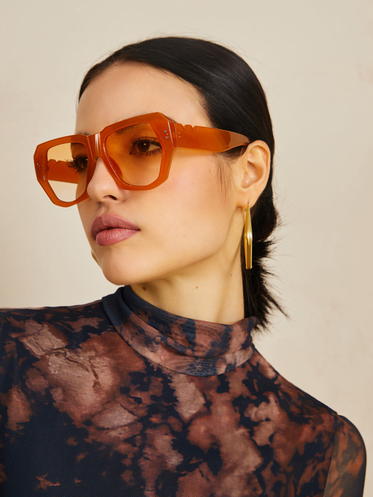 Vintage-Polygon Design Cat-Eye Zonnebril met Nieten-details