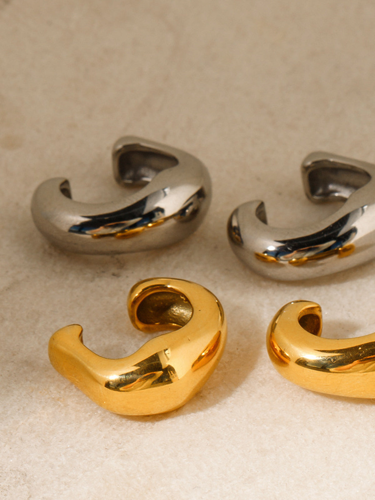 Stijlvolle Chunky Hoepel Oorbellen Cuff