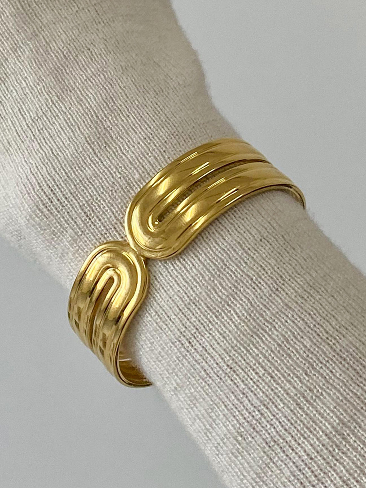 Ruimtelijke Open Tunnel Manchetarmband