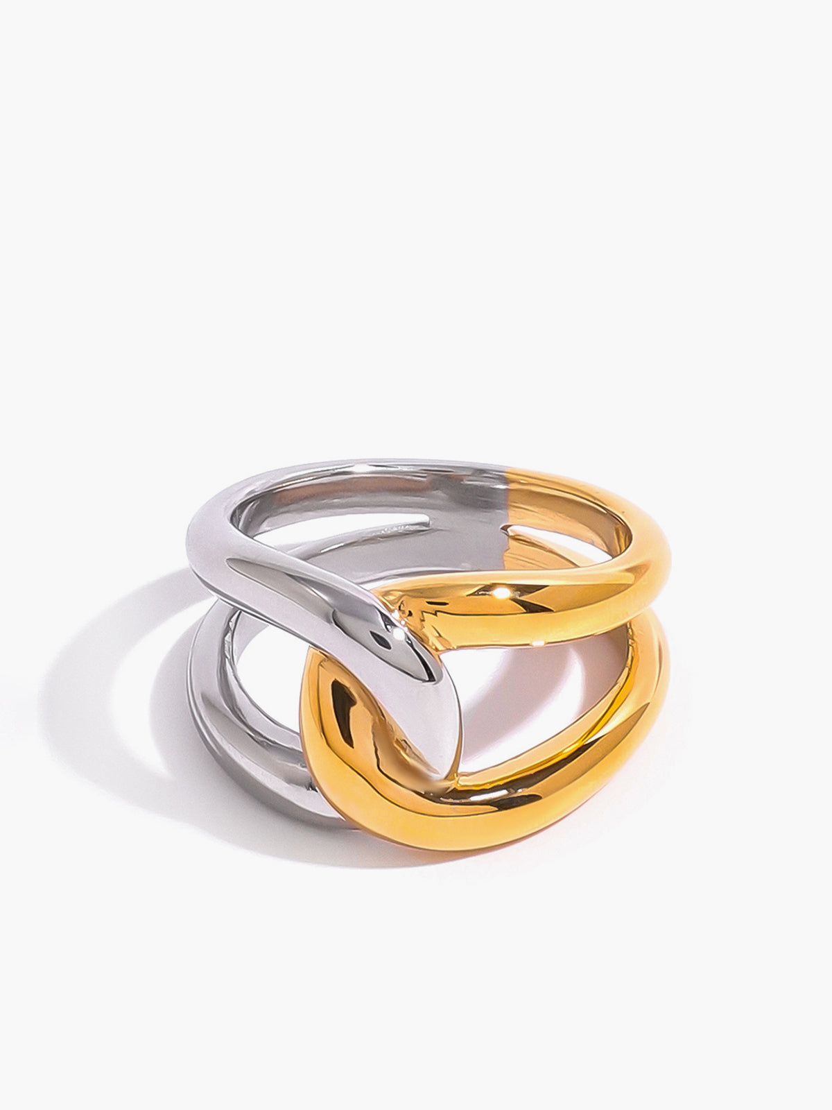 Elegante tweekleurige torsade ring