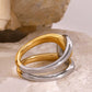 Elegante tweekleurige torsade ring