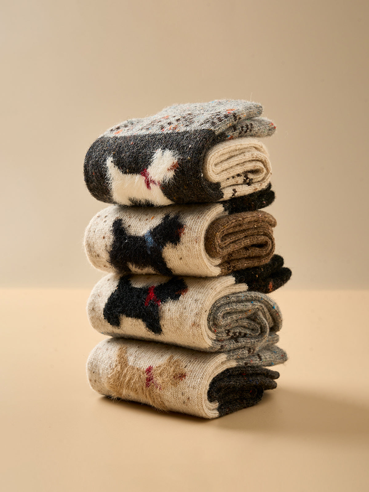 Knuffeldeken voor puppy's - Warme wollen sokken met hondenmotief