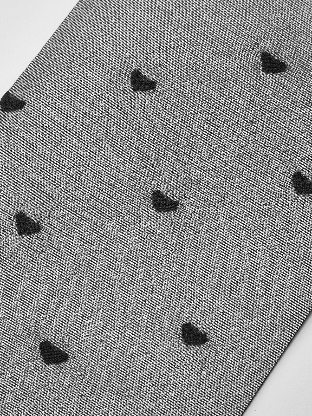 Doorzichtige panty's met hartjespatroon voor een romantische look