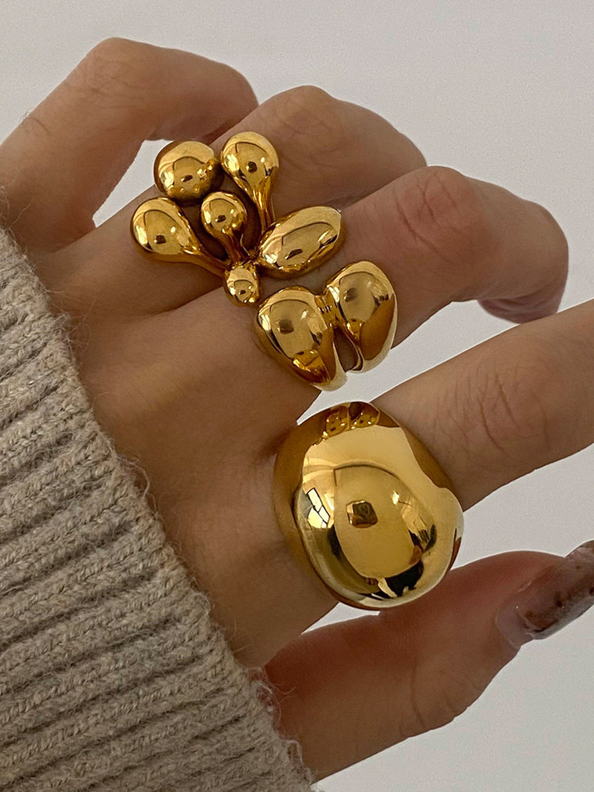 Grote open ring met asymmetrische maat - 1 stuk