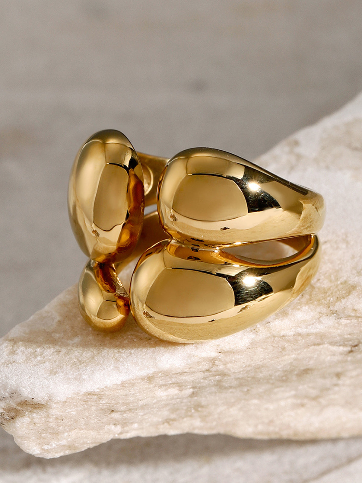 Grote open ring met asymmetrische maat - 1 stuk