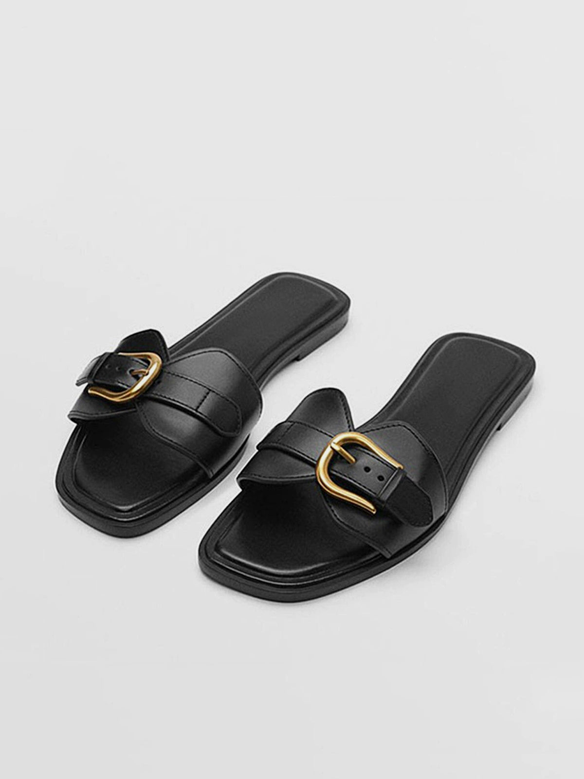 Sandalen met gespband voor een elegante en comfortabele uitstraling