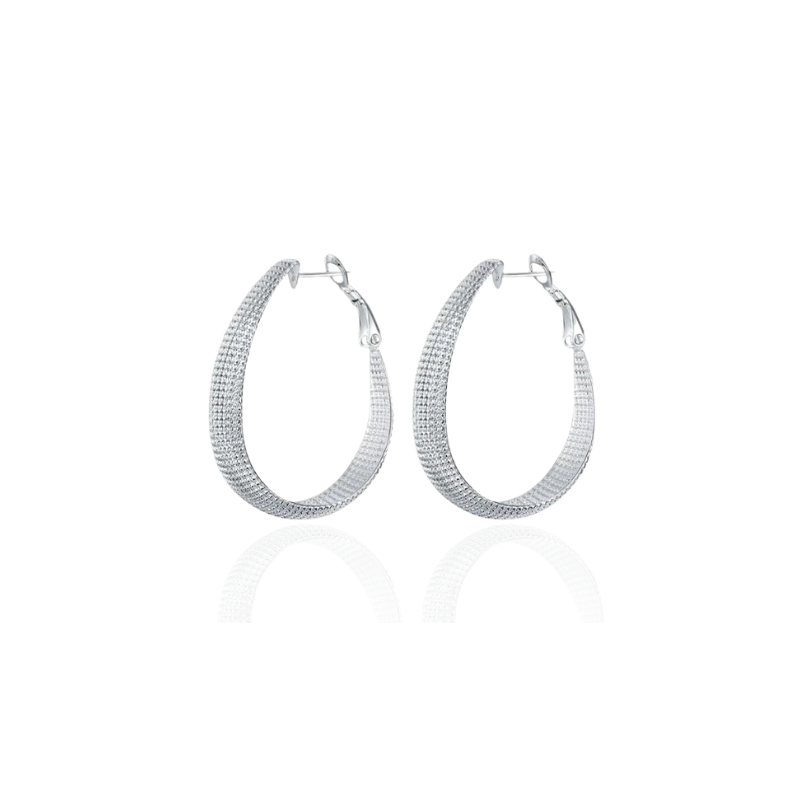 Minimalistische Zilveren Oorbellen voor een Subtiele Look – Becky