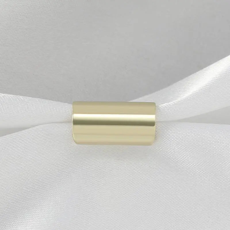 Cilindrische oorstud in buisvorm zonder piercen vereist