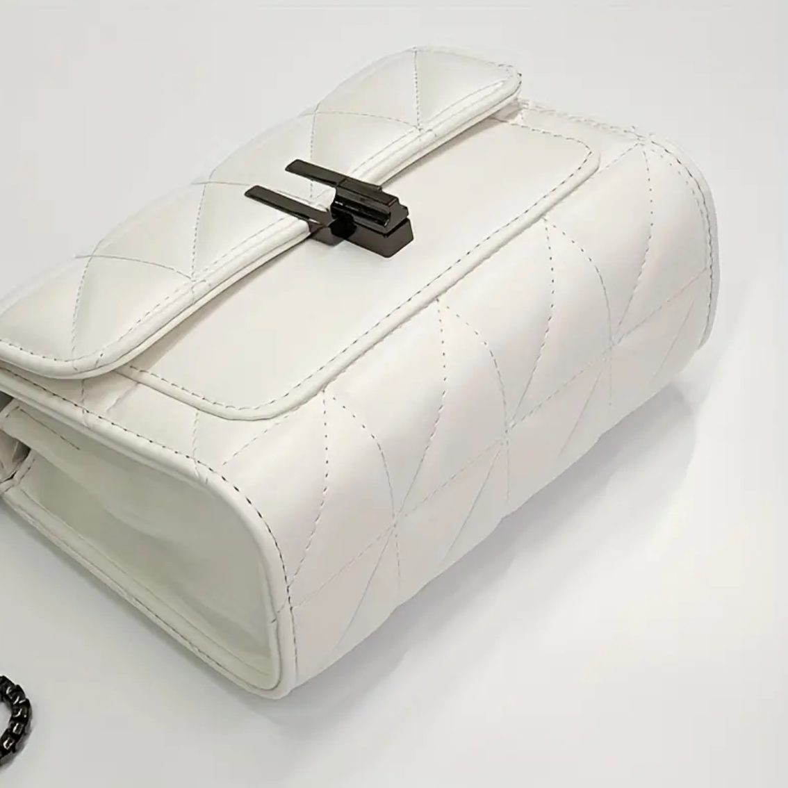 Stylish Quilted Crossbody Bag