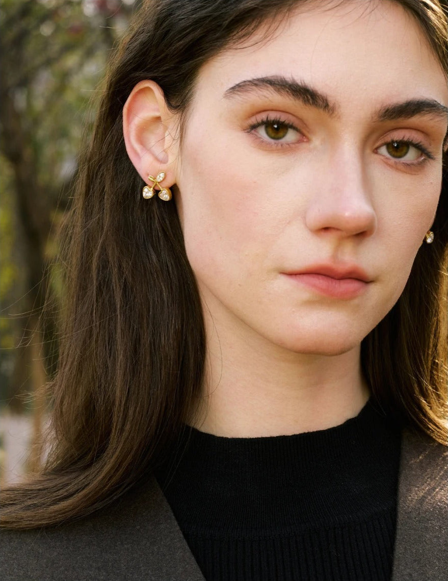 Elegante en Verfijnde Cherry Oorbellen